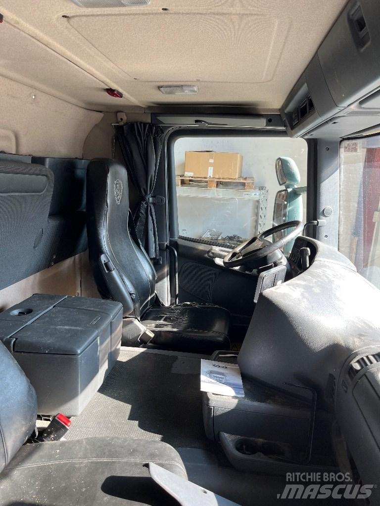 Scania CG16 Cabines