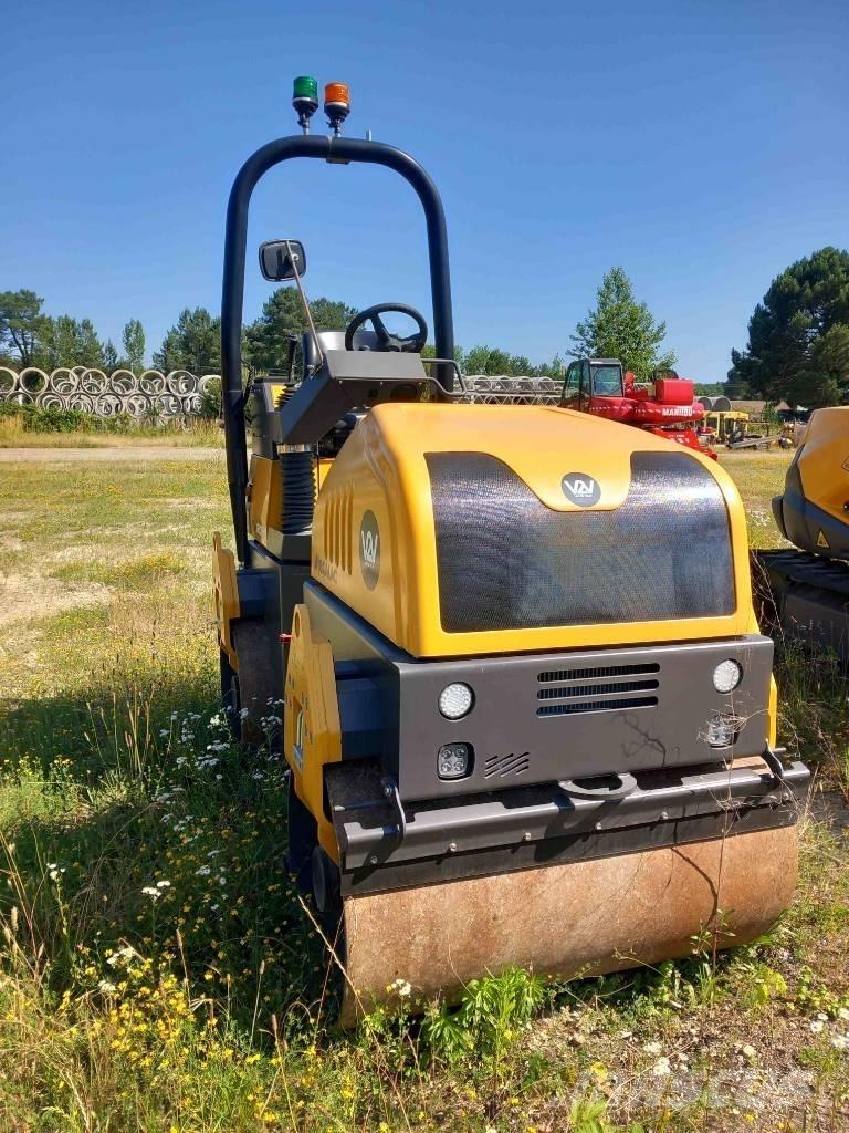 Mecalac TV1200 Compacteurs