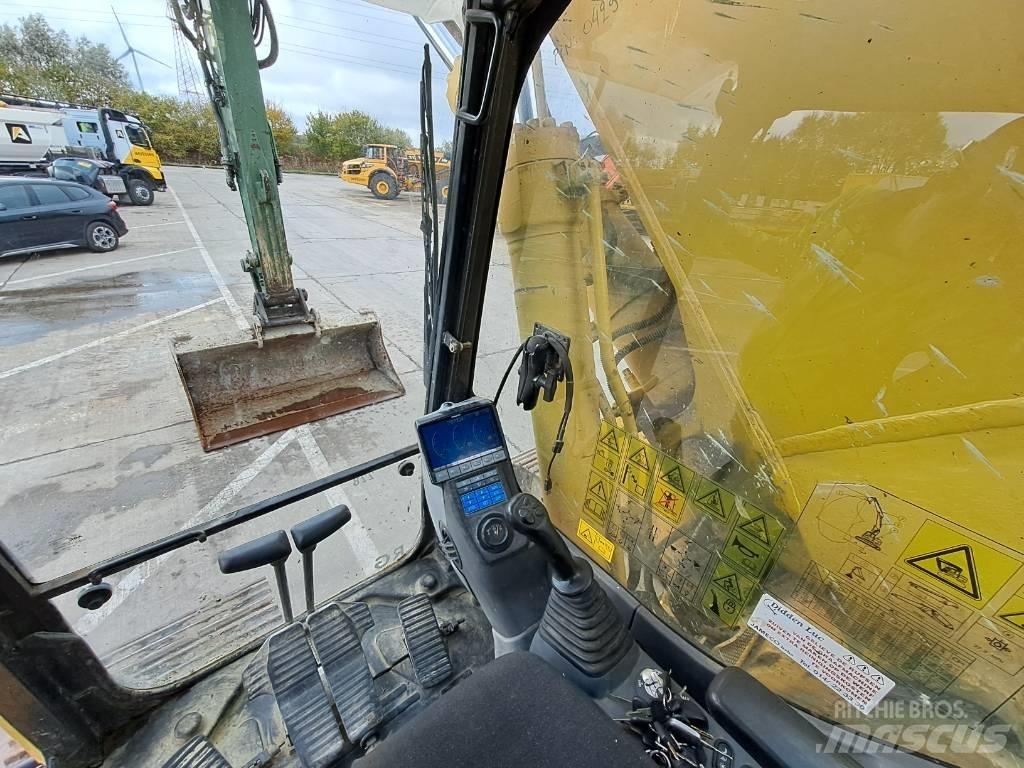 Komatsu PC228USLC-8 Pelle sur chenilles