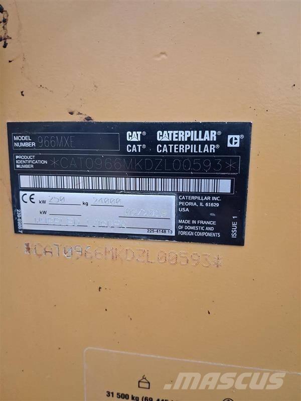 CAT 966 M Chargeuse sur pneus