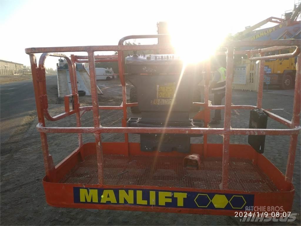 JLG 800AJ Nacelles articulées