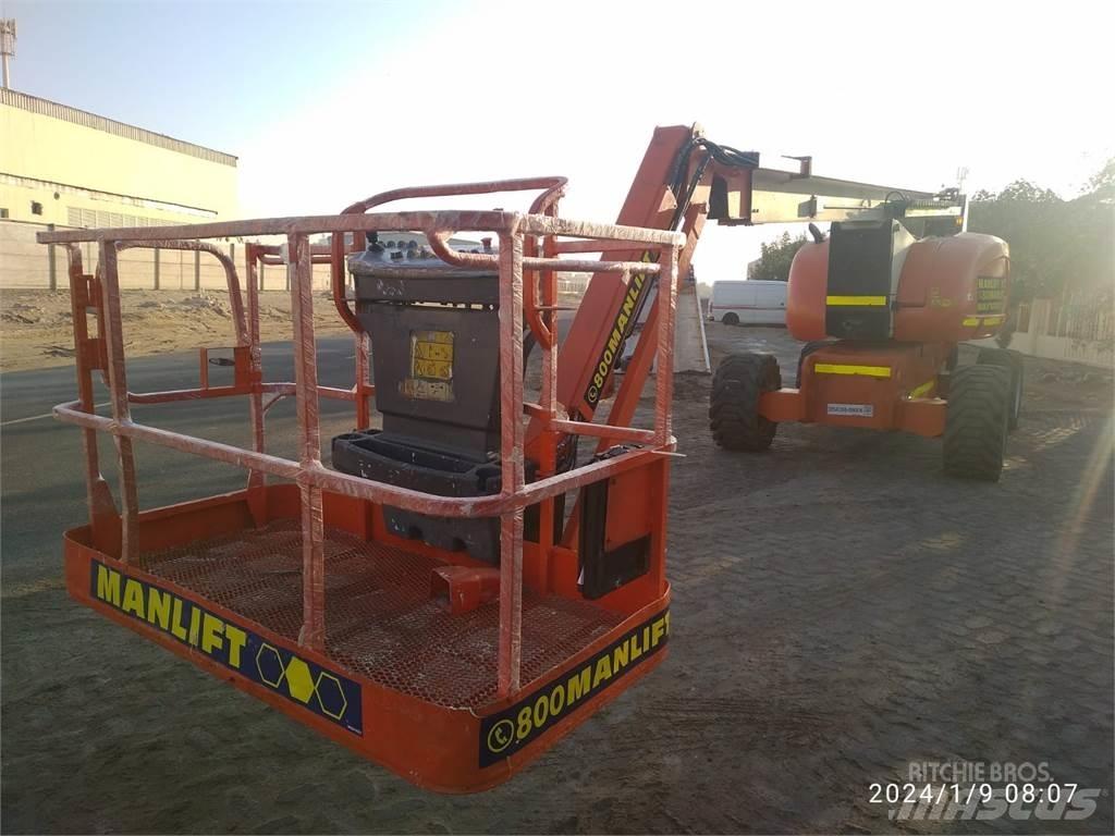 JLG 800AJ Nacelles articulées
