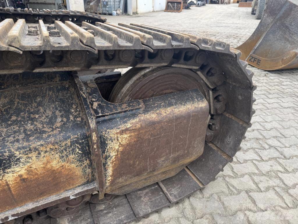 CAT 336-07B Pelle sur chenilles