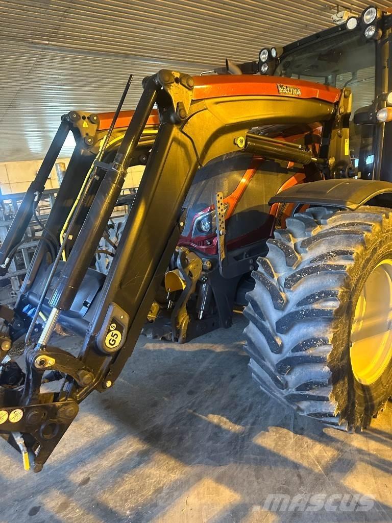Valtra N174Direct Tracteur