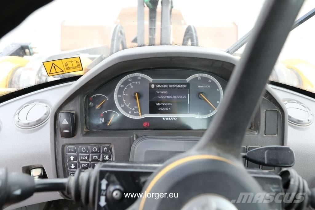 Volvo L 220 H Chargeuse sur pneus
