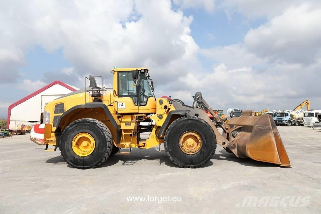 Volvo L 220 H Chargeuse sur pneus