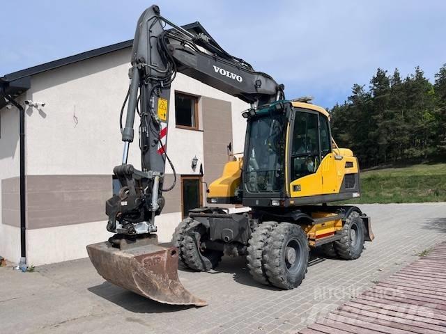 Volvo EW 140 D Pelle sur pneus