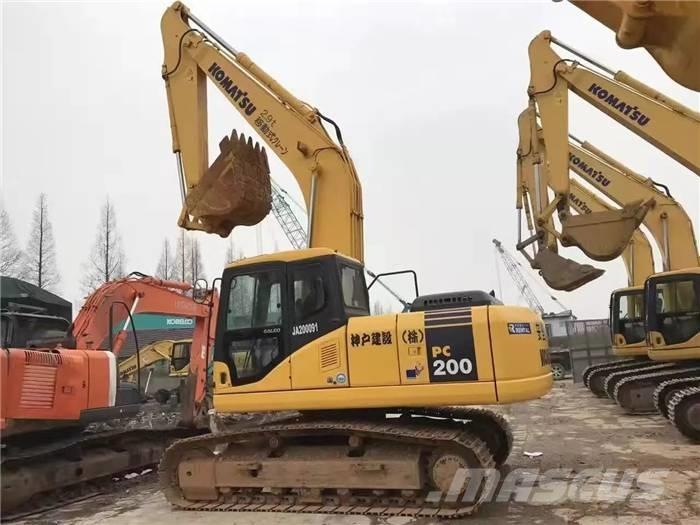 Komatsu PC 200-7 Pelle sur chenilles