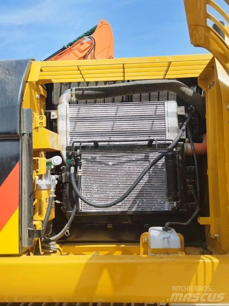 CAT 320 D 2 Mini pelle 7t-12t
