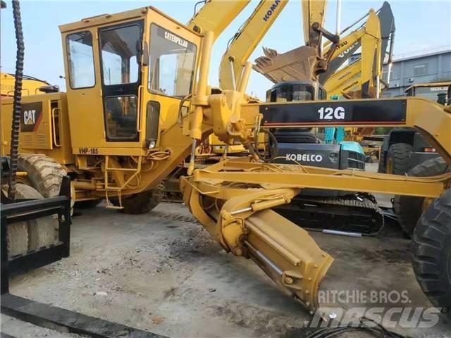 CAT 12 G Niveleuse