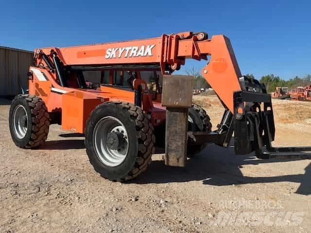 SkyTrak 10054 Chariot télescopique