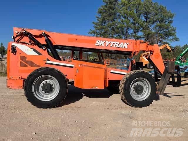 SkyTrak 10054 Chariot télescopique