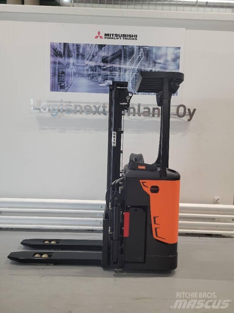 Rocla SST 16 ACI Gerbeurs Automoteurs