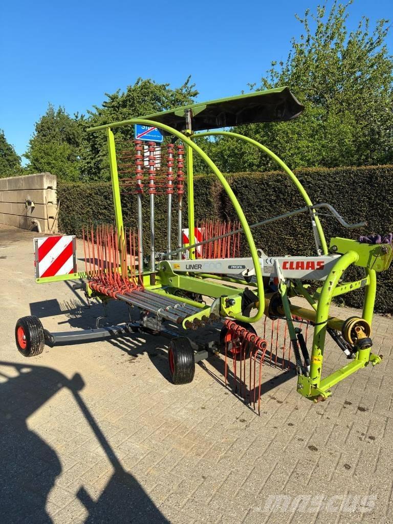 CLAAS Liner 500 Andaineur