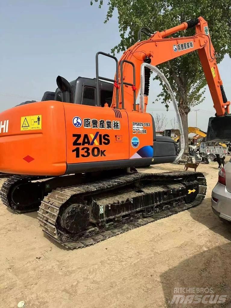 Hitachi ZX 130 Pelle sur chenilles