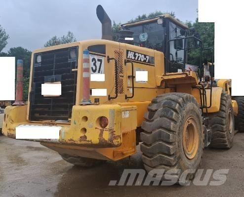 Hyundai HL 770 Chargeuse sur pneus