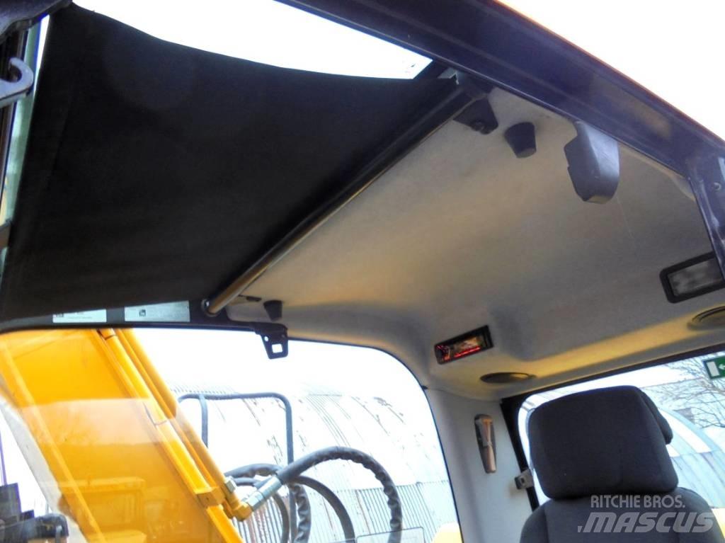 JCB JS 175 W Pelle sur pneus