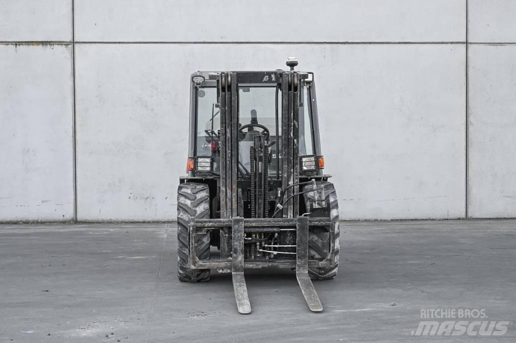 Manitou MH 25-4 Chariot tout terrain