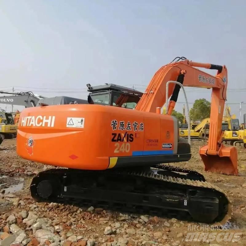 Hitachi ZX 240 Pelle sur chenilles