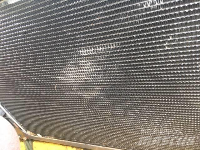 Volvo A25D Tombereau articulé
