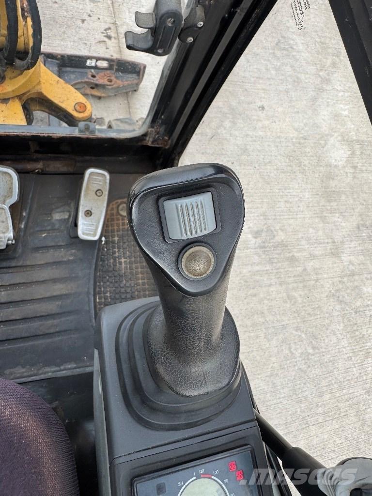 CAT 301.7 D Mini pelle < 7t