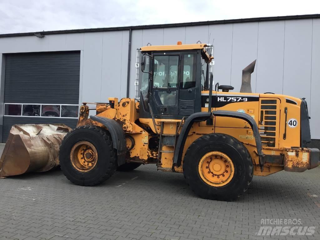 Hyundai HL 757-9 Chargeuse sur pneus