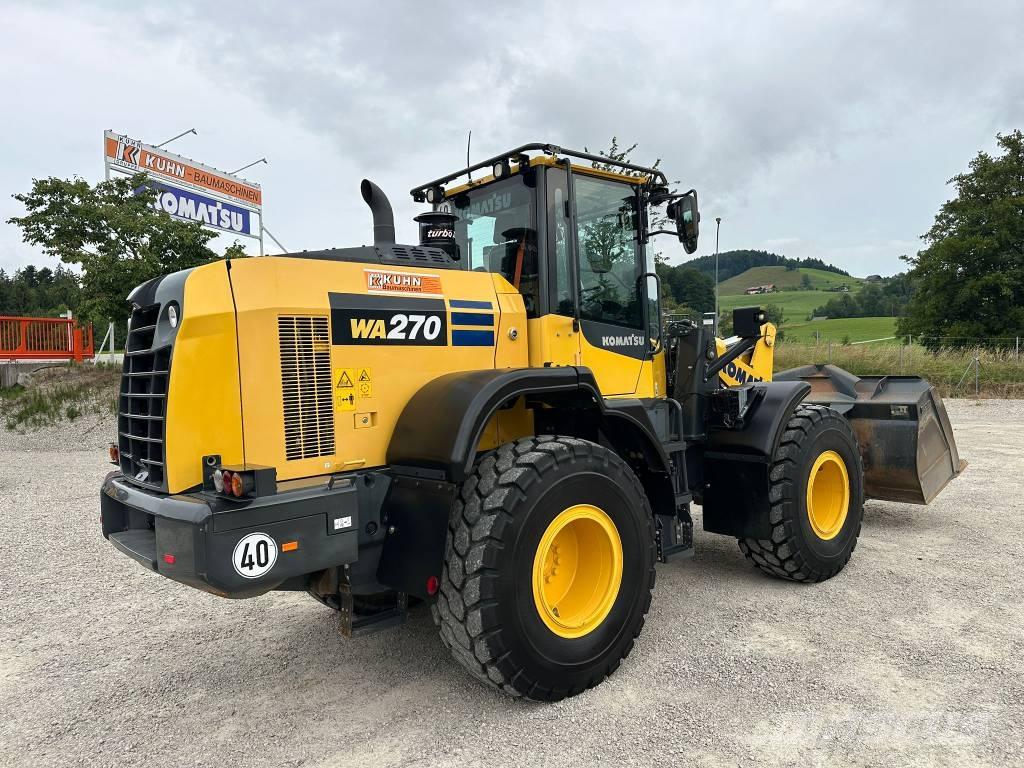 Komatsu WA 270-8 Chargeuse sur pneus