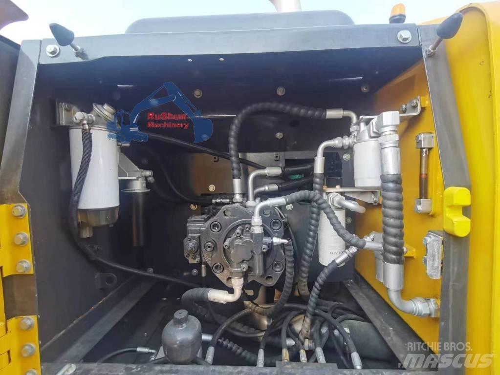 Volvo EC210D Pelle sur chenilles