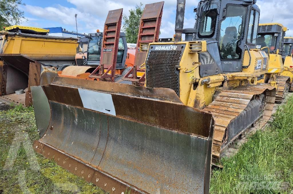 Komatsu D 61 EX-15 Bouteurs sur chenilles