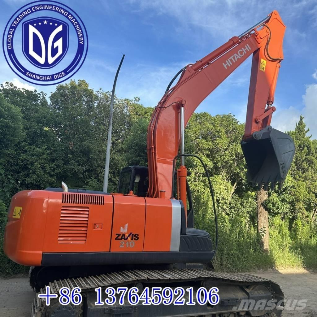 Hitachi 210LC Pelle sur chenilles