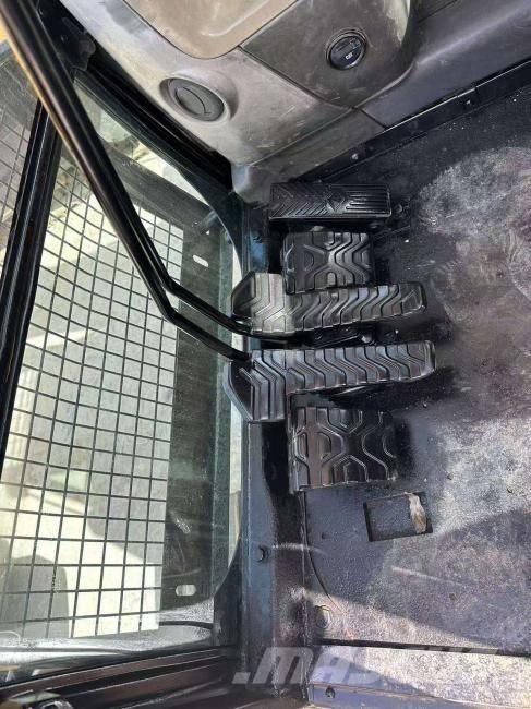 CAT 336 D Pelle sur chenilles