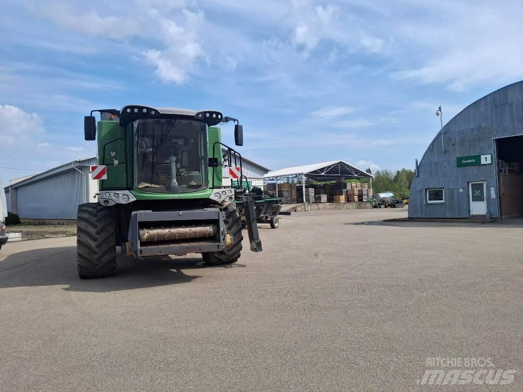 Fendt 6335C Moissonneuse batteuse