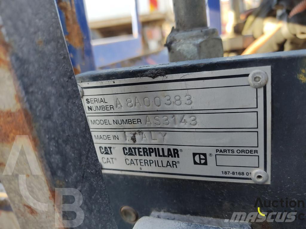 CAT AP 255 E Finisseur