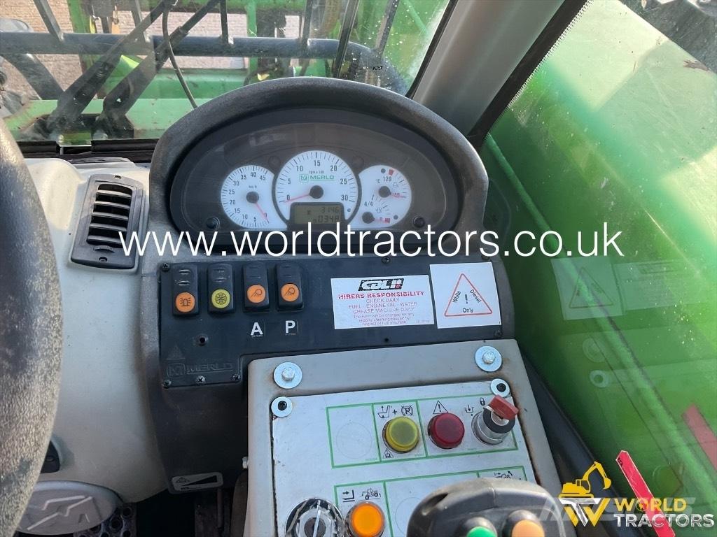 Merlo P 25.6 Chariot télescopique