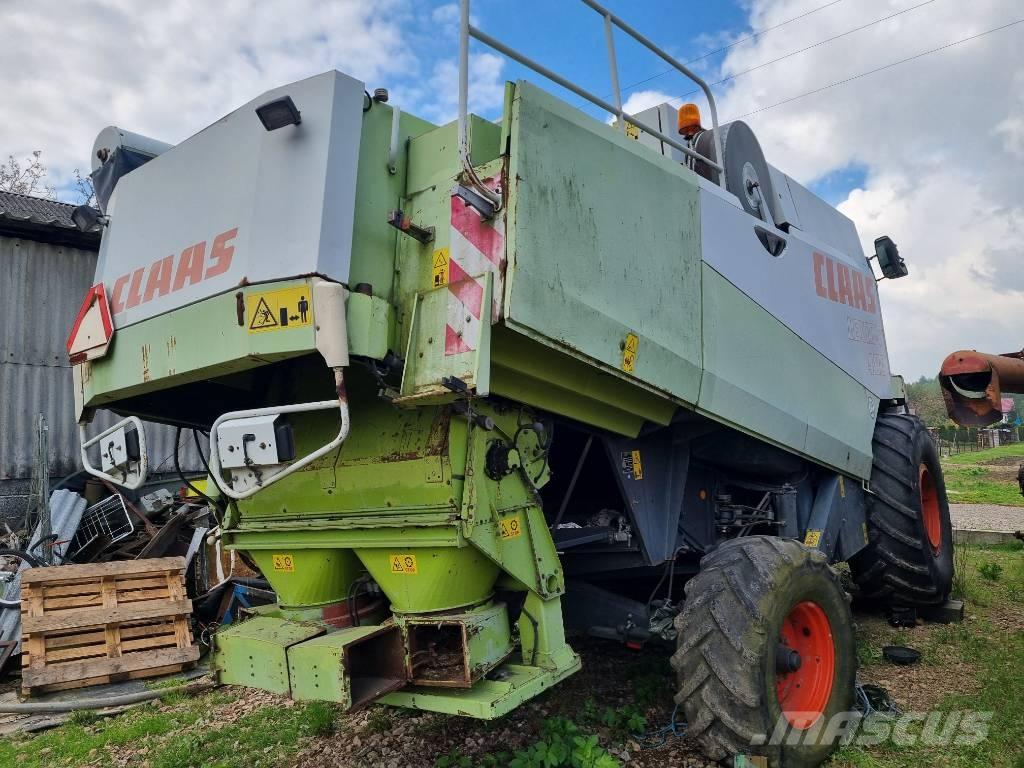 CLAAS Lexion 480 Moissonneuse batteuse