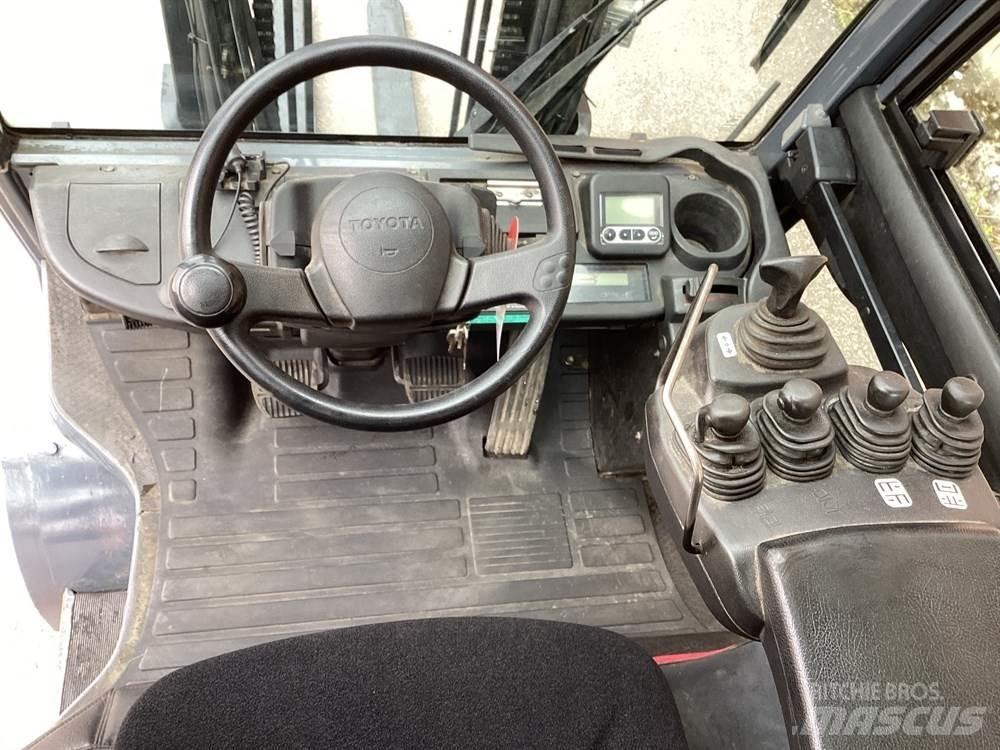 Toyota 8FDJF35 Chariots diesel