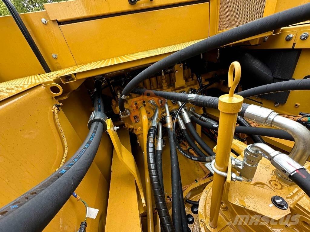 CAT 336 NEXT GEN Pelle sur chenilles