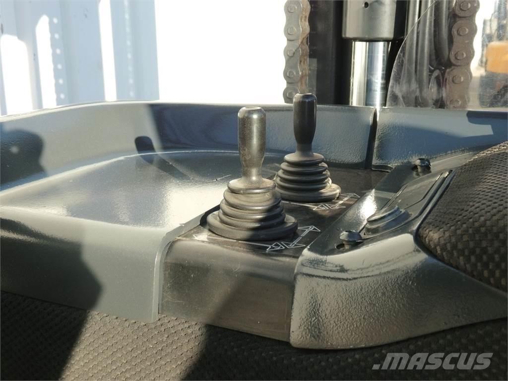 Linde R14 Chariot à mât rétractable