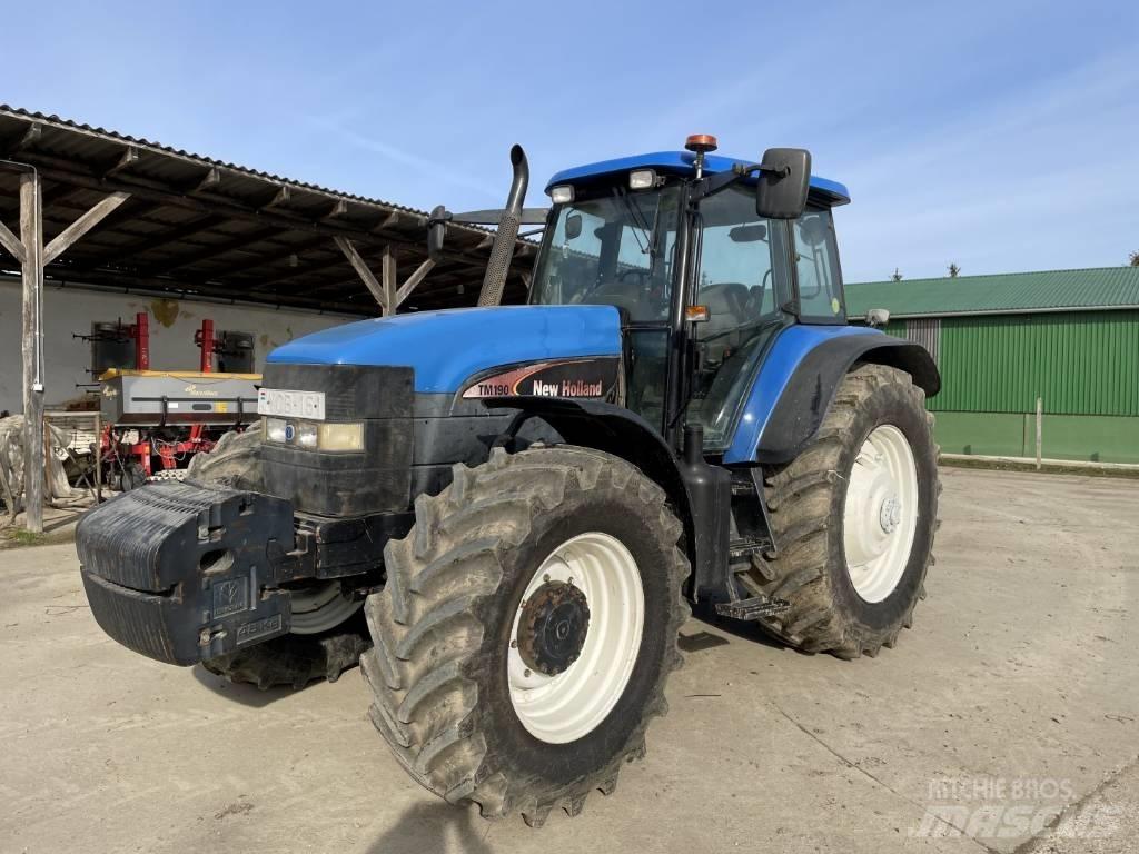 New Holland TM 190 Tracteur