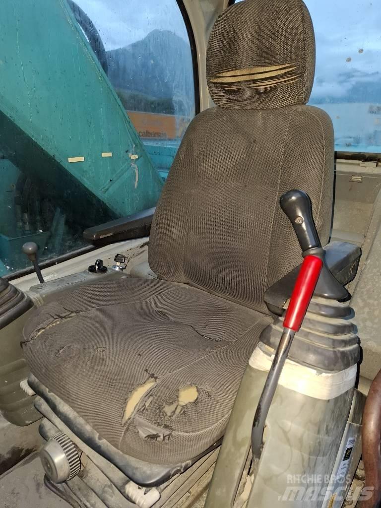 Kobelco SK 235 SR LC Pelle sur chenilles