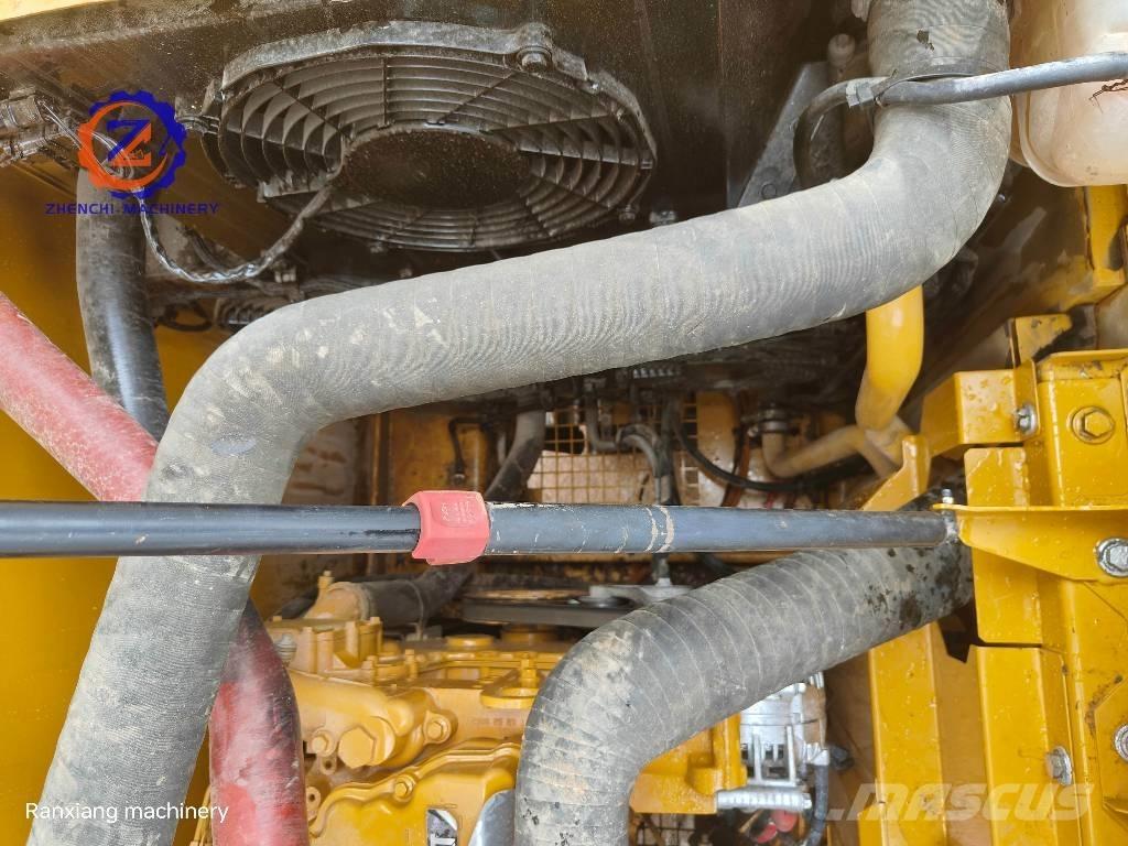 CAT 320 GC Pelle sur chenilles