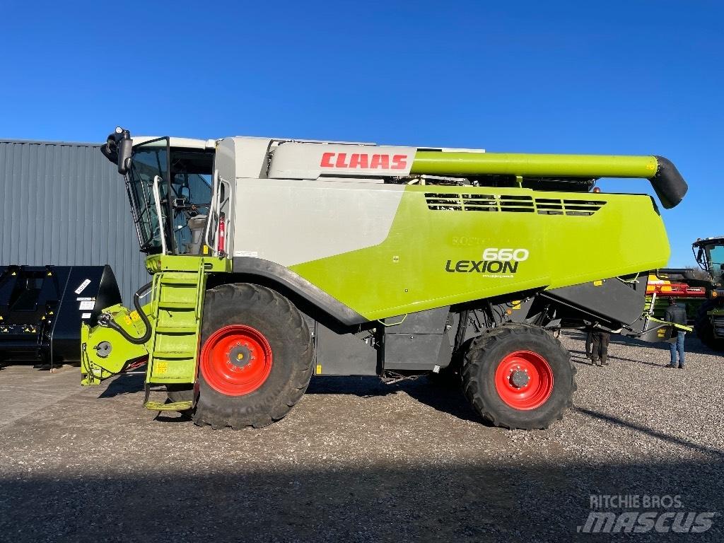 CLAAS Lexion 660 Moissonneuse batteuse