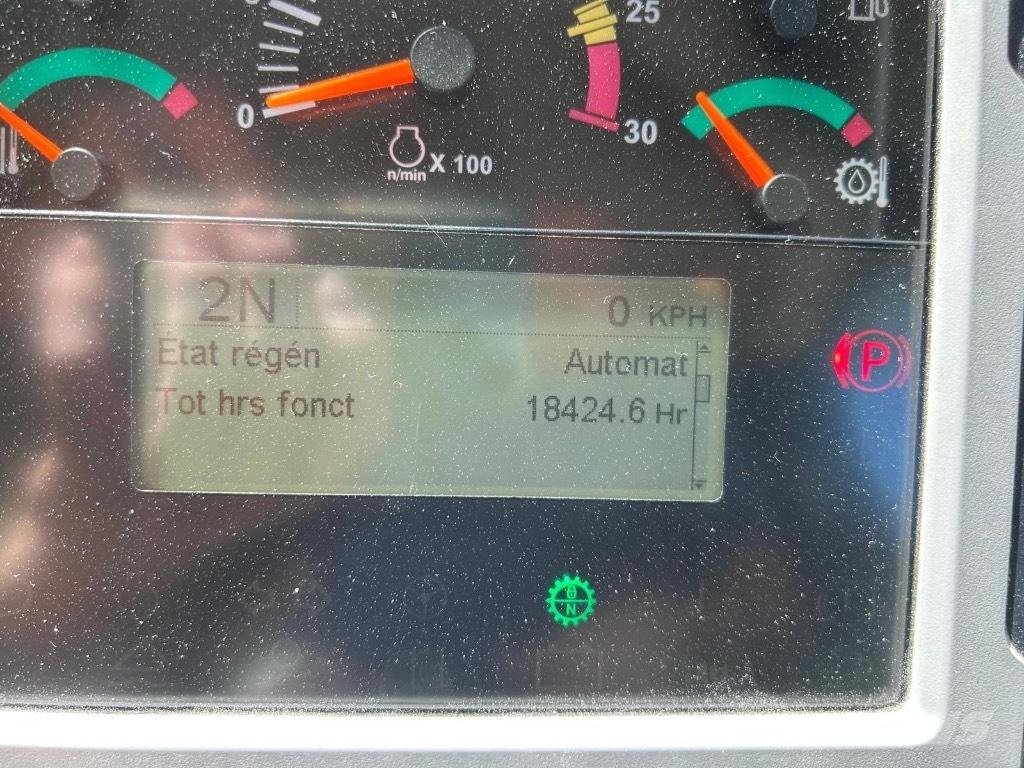 CAT 972 K Chargeuse sur pneus