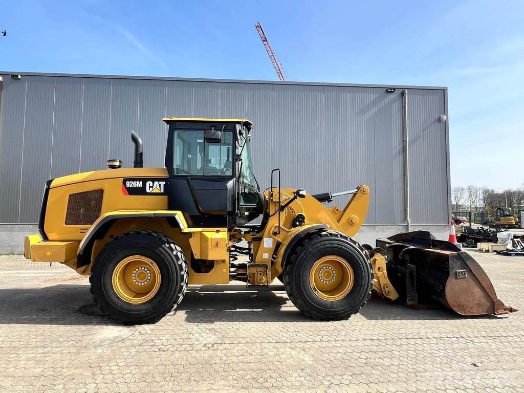CAT 926M Chargeuse sur pneus