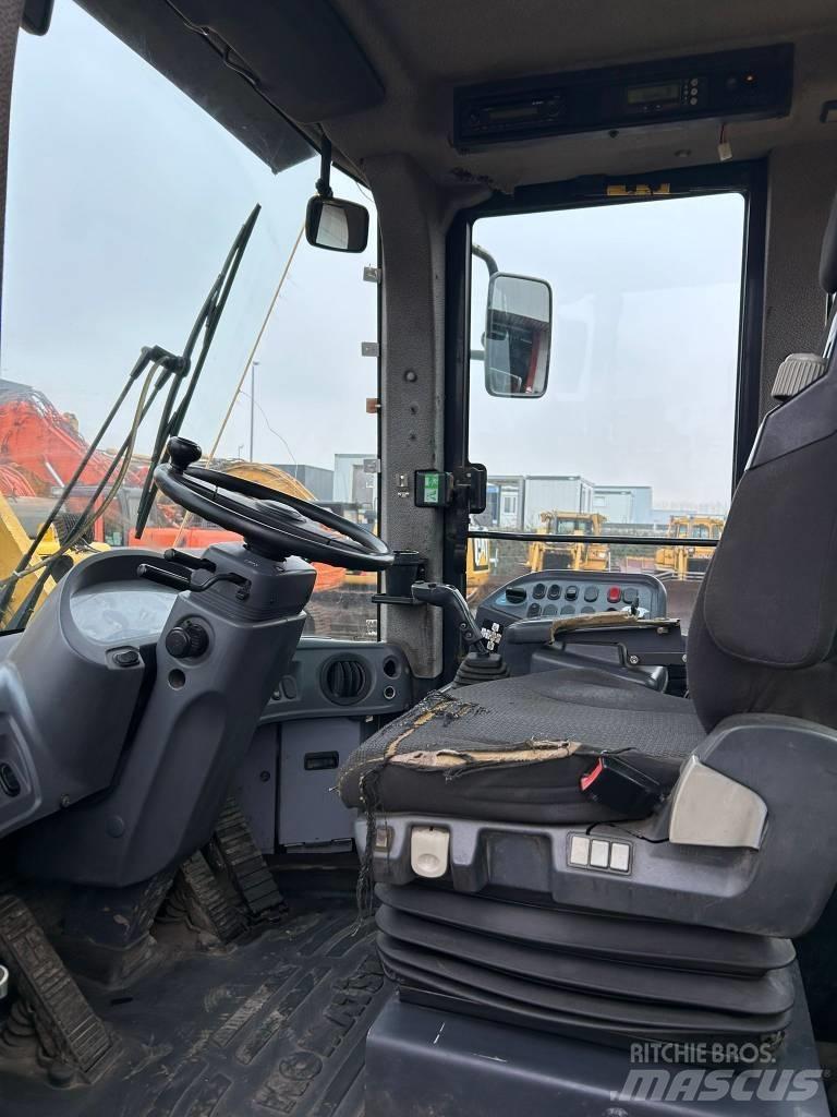 Komatsu WA 380-6 Chargeuse sur pneus