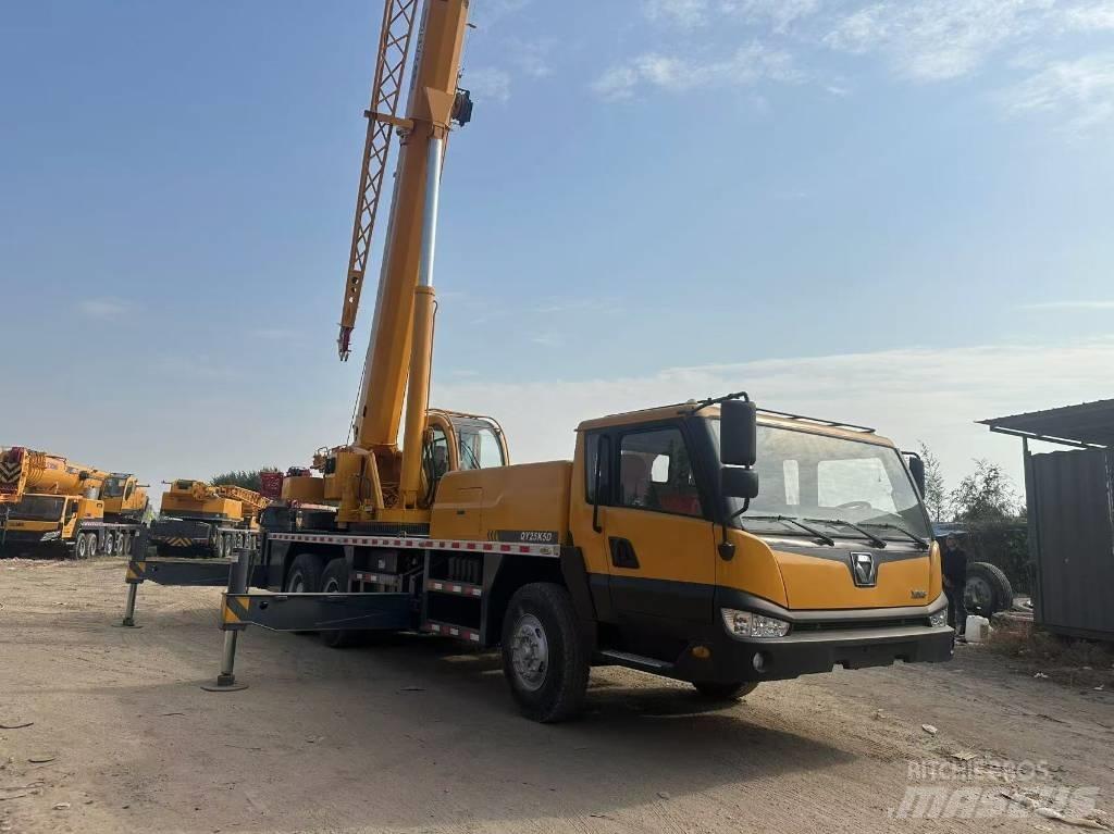 XCMG QY 25 K5D Grues tout terrain