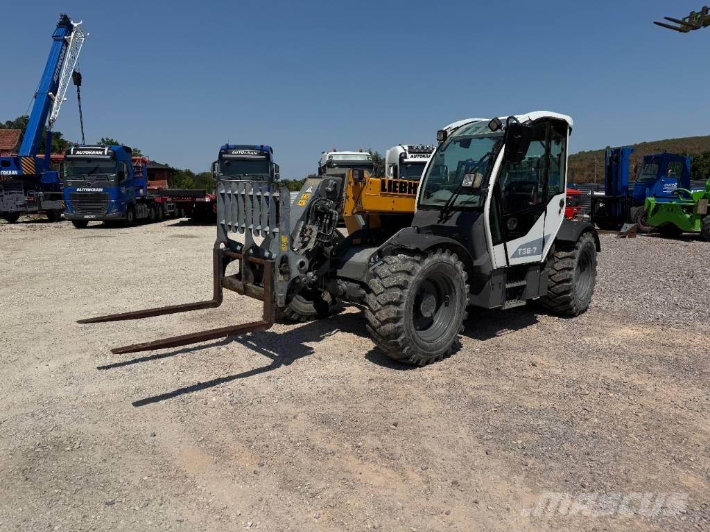 Liebherr T 36-7 Chariot télescopique