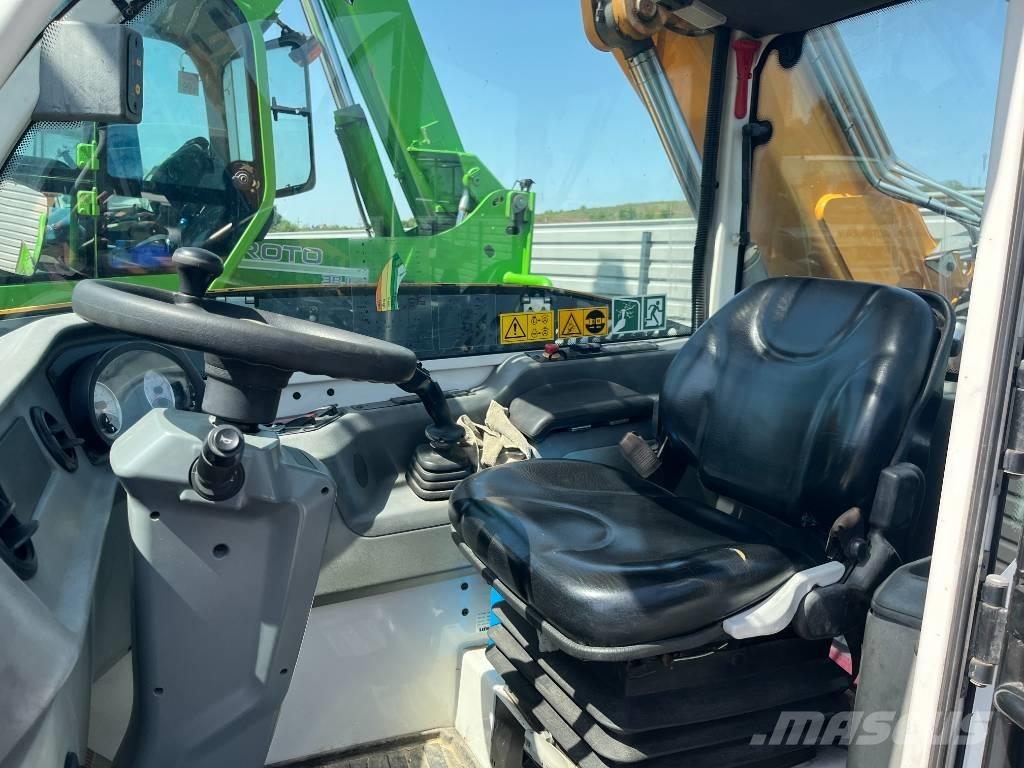 Liebherr T 36-7 Chariot télescopique