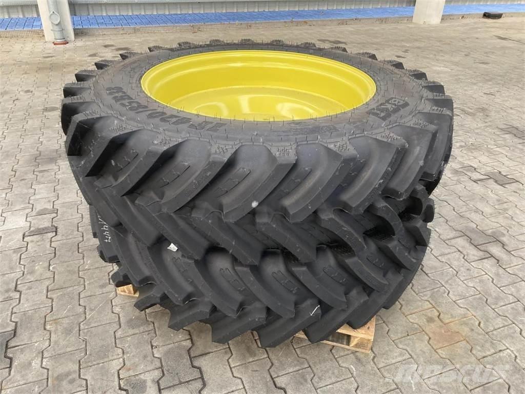BKT 420/85R38 Pneus, roues et jantes