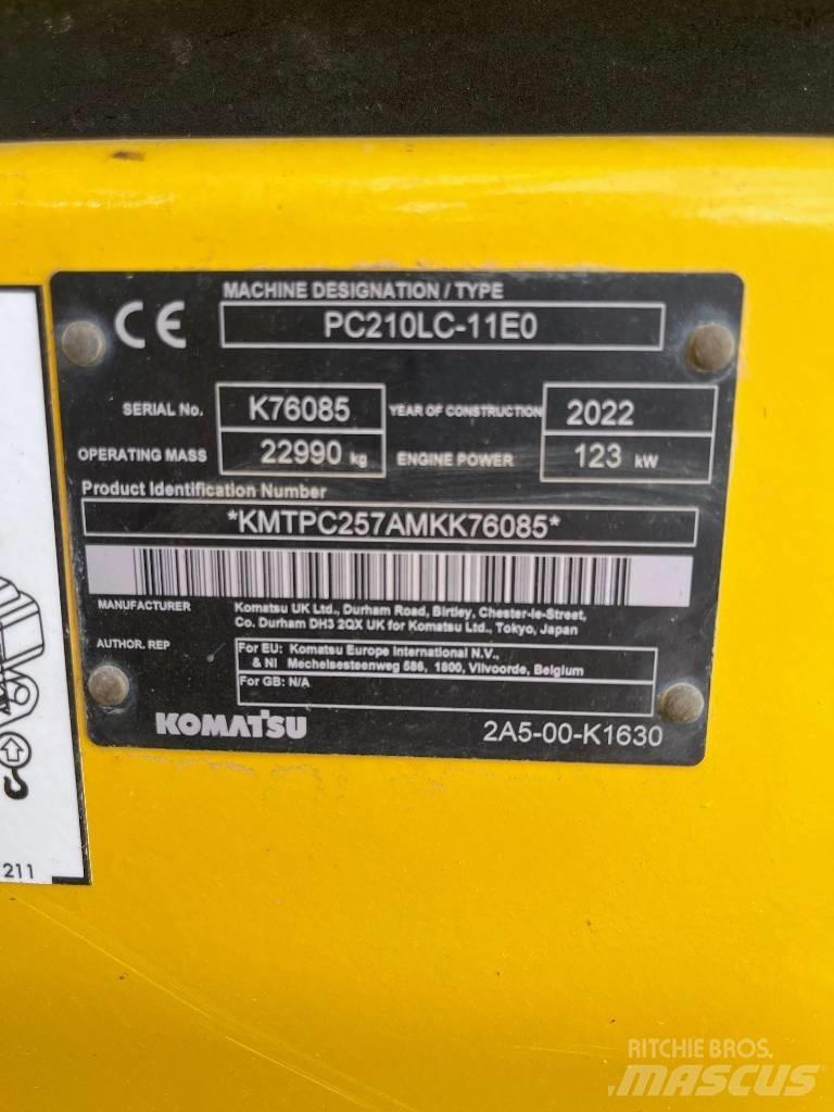 Komatsu PC210LC-11E0 Pelle sur chenilles